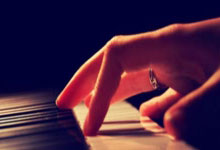 6686官网:英超4月赛程调整:切尔西vs伊镇13日21点,曼联vs狼队20日21点.